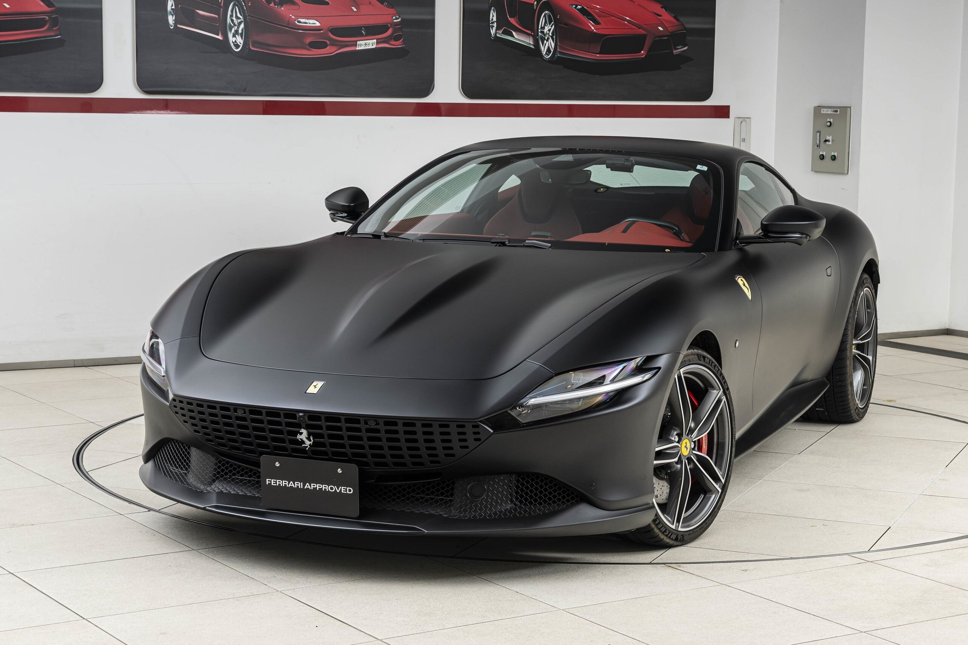 FERRARI ROMA - View 1