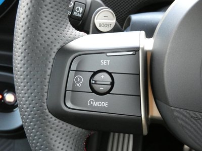 صورة 7 لـ 2025 MINI COOPER