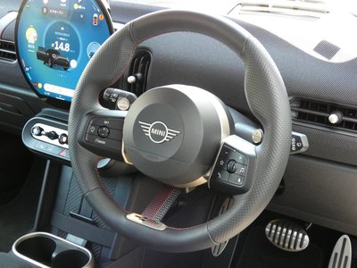 صورة 6 لـ 2025 MINI COOPER