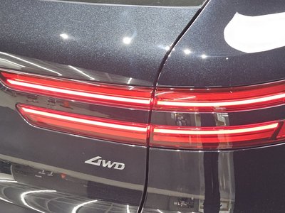 صورة 10 لـ 2021 Genesis GV70