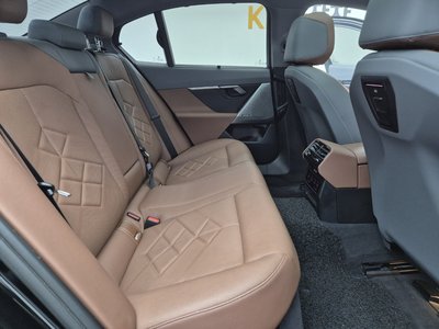 2024 BMW 5 SERIES 缩略图 18