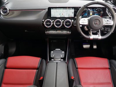 MERCEDES-BENZ GLA AMG - 3