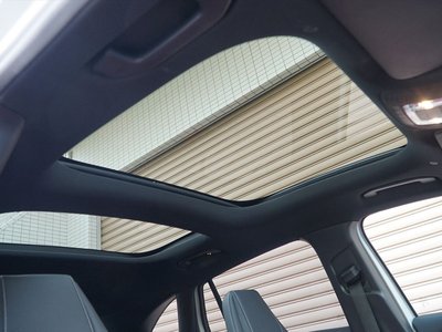 MERCEDES-BENZ GLA AMG - 4