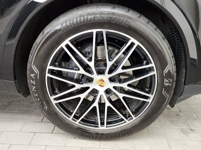 PORSCHE CAYENNE - 6