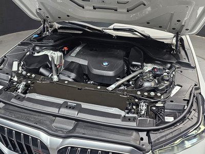 2025 BMW 5 SERIES photo 7