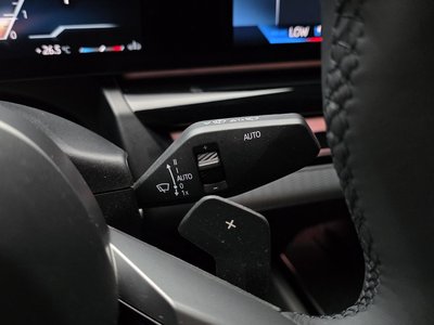 صورة مصغرة 28 لـ 2025 BMW 5 SERIES