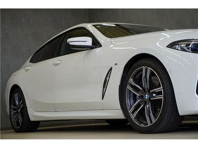 2021 BMW 8 SERIES — фото 6