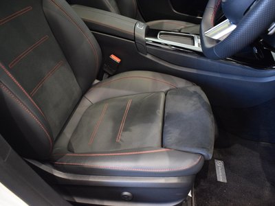 MERCEDES-BENZ CLA - 9