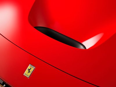 FERRARI F8 TRIBUTO - 8
