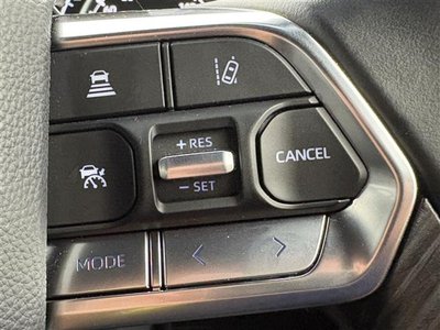 TOYOTA LAND CRUISER 300 - 8