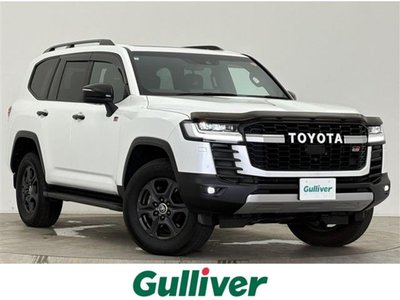TOYOTA LAND CRUISER 300 - 1