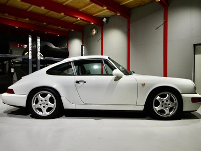 PORSCHE 911 - 9