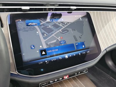 2025 Mercedes-BENZ E-CLASS — миниатюра 20