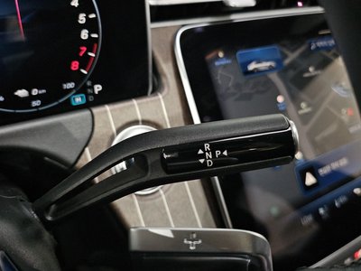 2025 Mercedes-BENZ E-CLASS — миниатюра 12