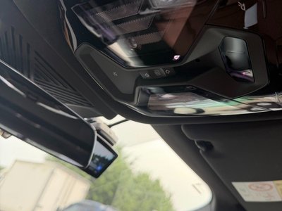 2025 BMW 5 SERIES — миниатюра 12
