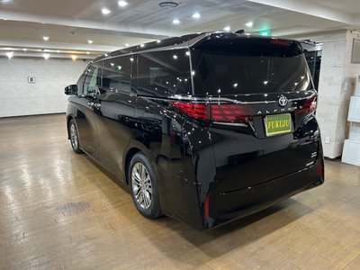 TOYOTA ALPHARD - 5