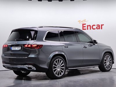 MERCEDES-BENZ GLS - 3