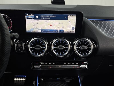 صورة مصغرة 18 لـ 2025 Mercedes-BENZ GLA