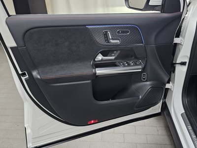 صورة مصغرة 14 لـ 2025 Mercedes-BENZ GLA