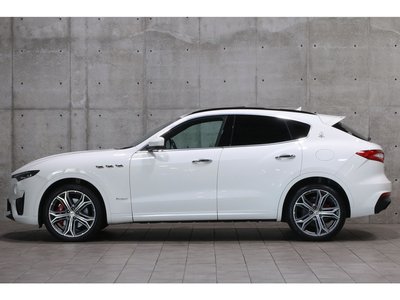 MASERATI LEVANTE - 8