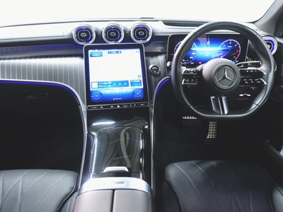 صورة مصغرة 12 لـ 2024 Mercedes-BENZ GLC