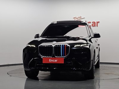 صورة 2 لـ 2024 BMW X7