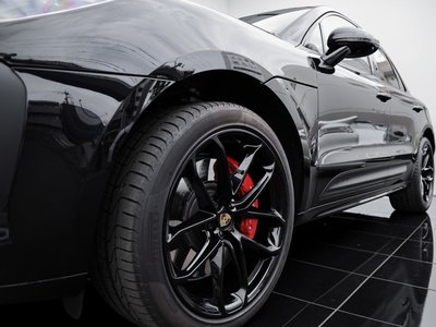 2023 Porsche MACAN — миниатюра 16