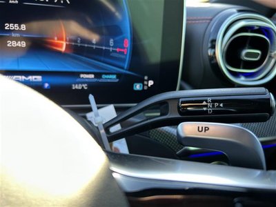 MERCEDES-BENZ C-CLASS WAGON AMG - 10