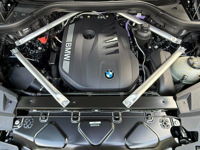 2026 BMW X5 — миниатюра 17
