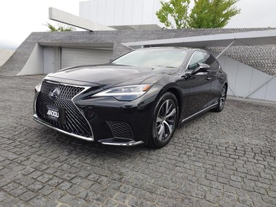 2021 Lexus LS photo 2