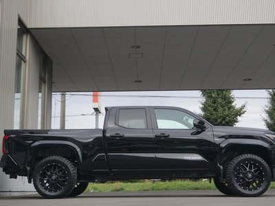 TOYOTA TACOMA - 8