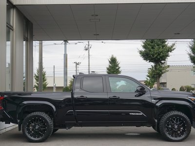 TOYOTA TACOMA - 7
