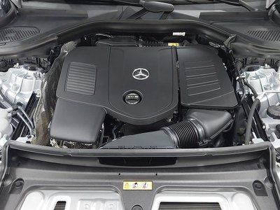 MERCEDES-BENZ GLC - 7
