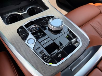 2026 BMW X7 照片 9