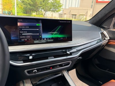 2026 BMW X7 thumbnail 18