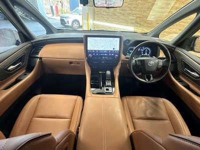 2024 Toyota VELLFIRE 照片 2