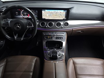 MERCEDES-BENZ E-CLASS - 5