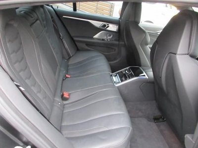 BMW 8 SERIES - 7
