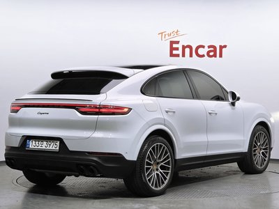 PORSCHE CAYENNE - 4