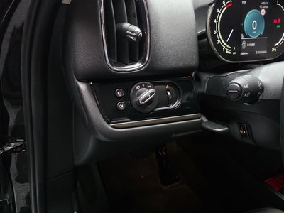 2023 MINI COOPER COUNTRYMAN 缩略图 15