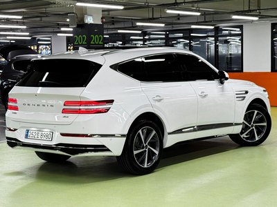 GENESIS GV80 - 4