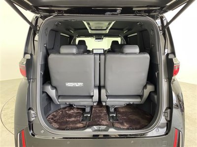 2024 Toyota VELLFIRE thumbnail 17