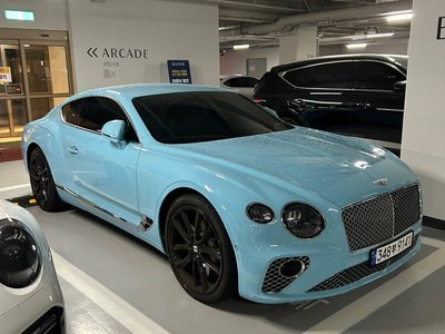 BENTLEY CONTINENTAL - 1