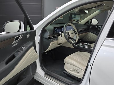 GENESIS GV80 - 10