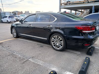 LEXUS LS - 2