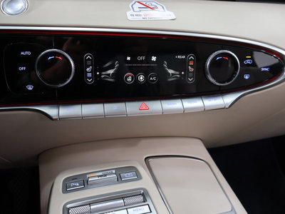 صورة مصغرة 16 لـ 2021 Genesis GV70
