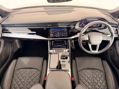 صورة 3 لـ 2025 AUDI Q7