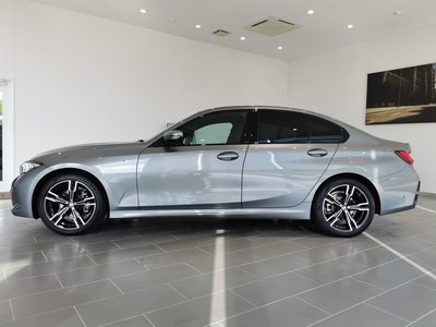 BMW 3 SERIES - 9