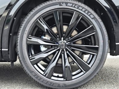 TOYOTA CROWN SPORT - 10