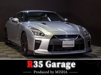 NISSAN GT-R